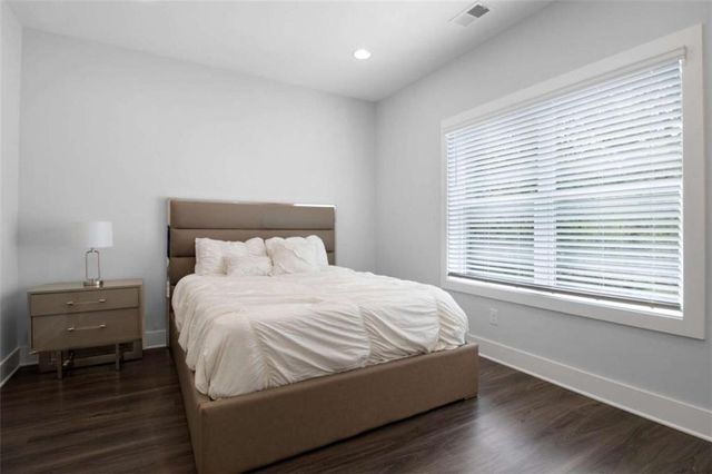 2443 Sycamore Road, Atlanta, GA 30318