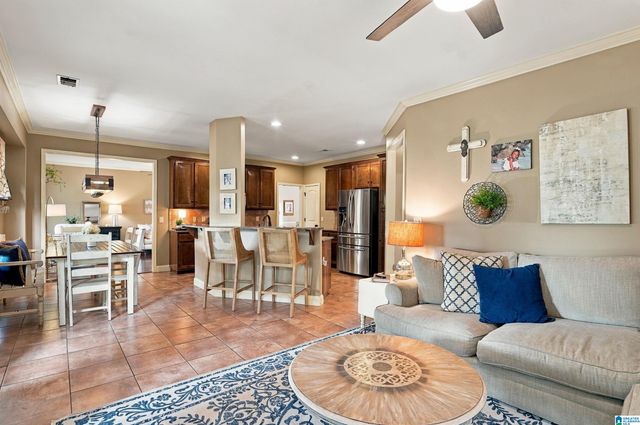 3005 ENGLISH OAK CIRCLE, Helena, AL 35080