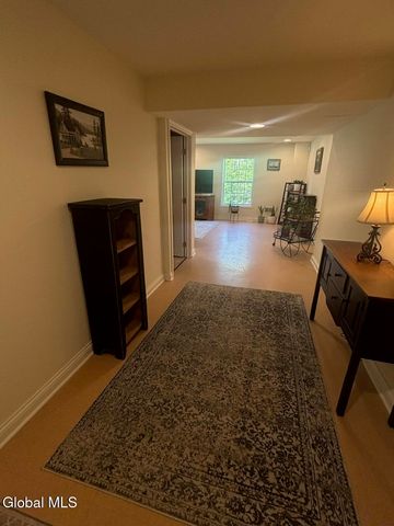 701 Royale Court, North Greenbush, NY 12180