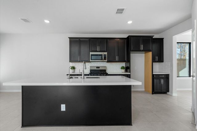 7508 Mckinney Falls Court, Porter, TX 77365