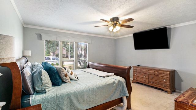 3819 Golden Lake Drive, Kingwood, TX 77345