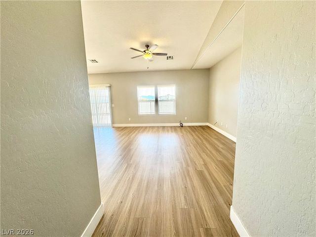 2080 South Highland Avenue, Pahrump, NV 89048