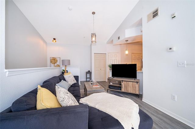 1101 VINTAGE VILLAGE LANE 103, Ocoee, FL 34761