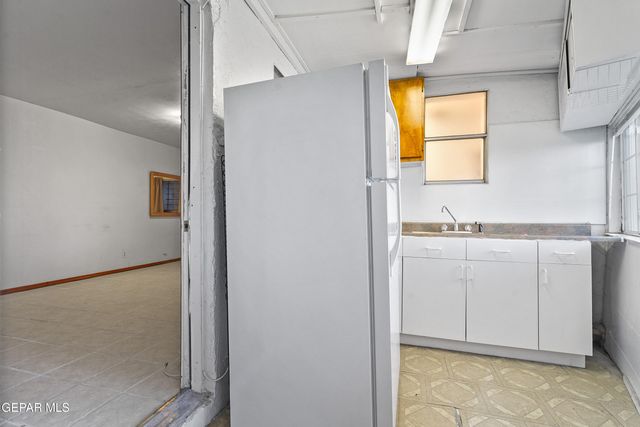 3222 FRANKFORT Avenue, El Paso, TX 79930