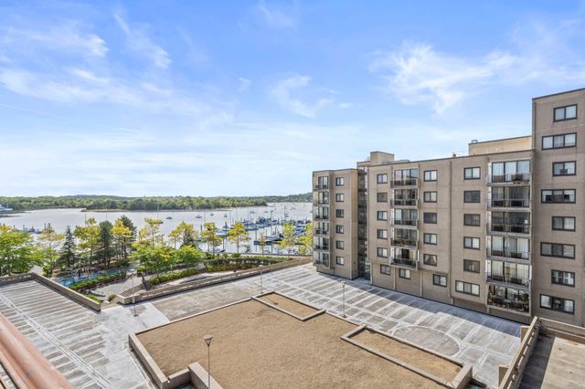 61 Broad Reach M52B, Weymouth, MA 02191