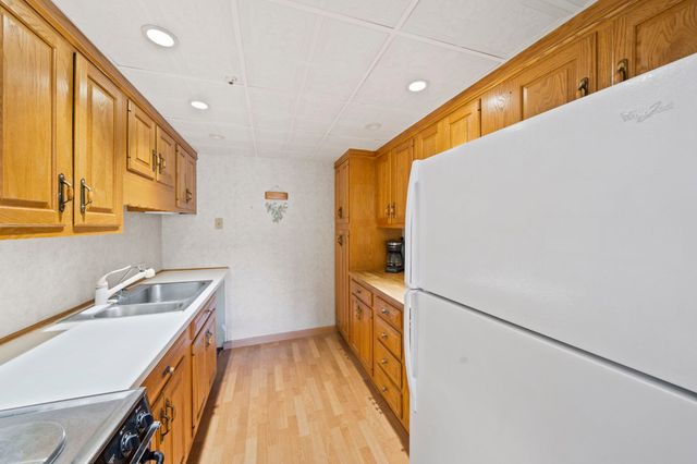 61 Broad Reach M52B, Weymouth, MA 02191