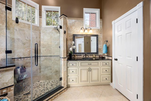 17511 Hawkin Lane, Tomball, TX 77377