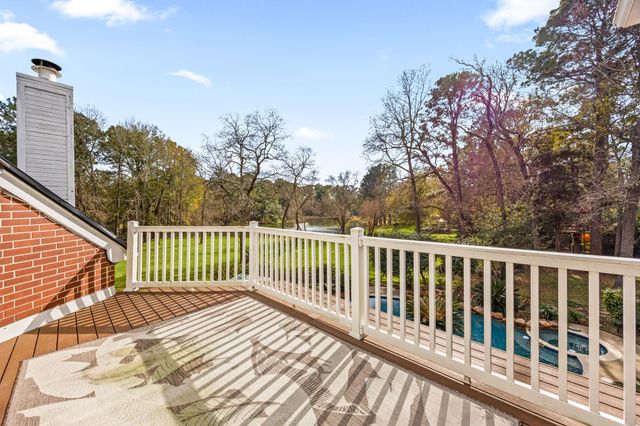 17511 Hawkin Lane, Tomball, TX 77377