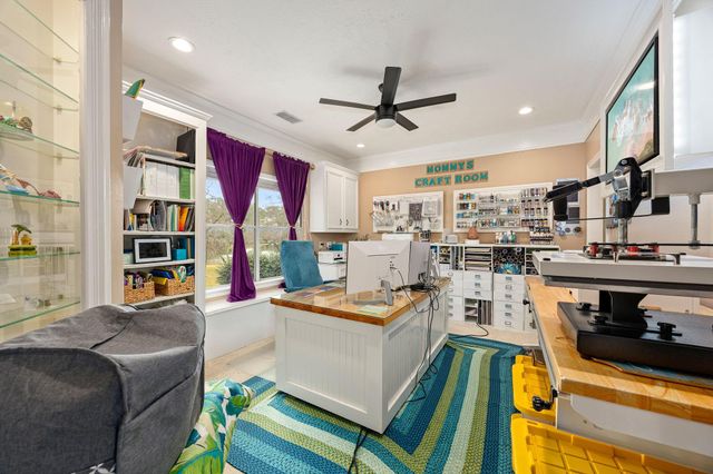 17511 Hawkin Lane, Tomball, TX 77377