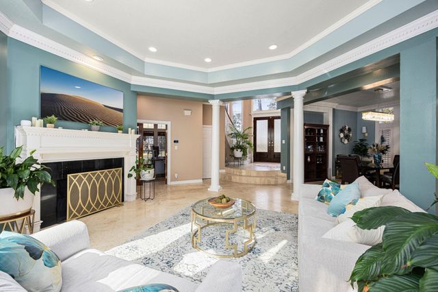 17511 Hawkin Lane, Tomball, TX 77377