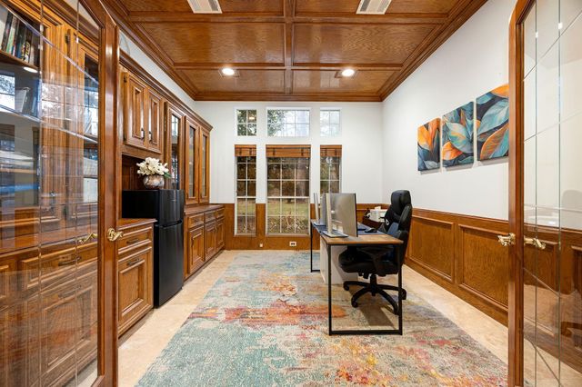 17511 Hawkin Lane, Tomball, TX 77377