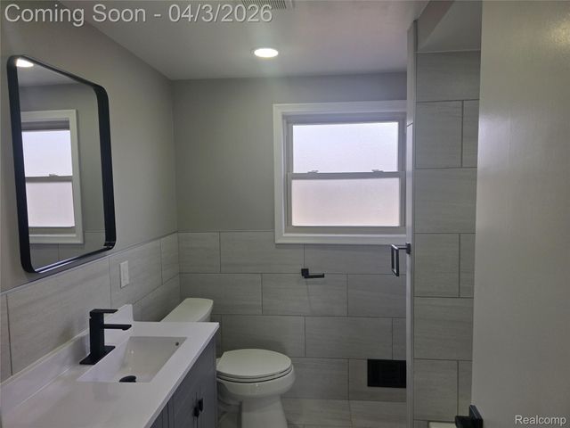 45193 Quaker Hill Drive, Canton Charter Township, MI 48187