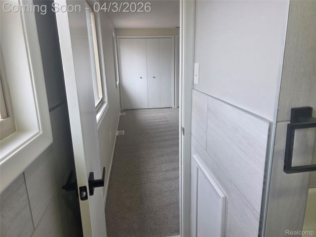 45193 Quaker Hill Drive, Canton Charter Township, MI 48187