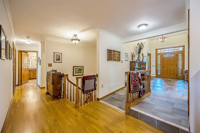 8790 Hendricks Drive, Brighton, MI 48116