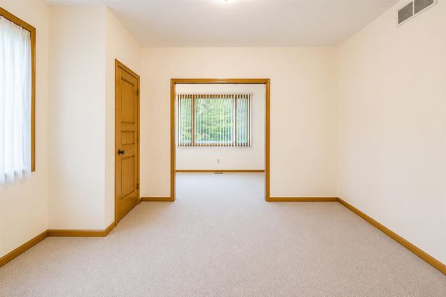 8790 Hendricks Drive, Brighton, MI 48116