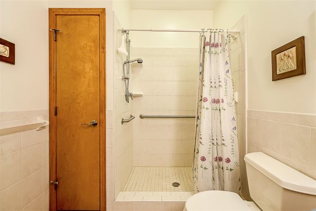 8790 Hendricks Drive, Brighton, MI 48116