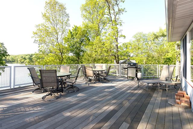 8790 Hendricks Drive, Brighton, MI 48116