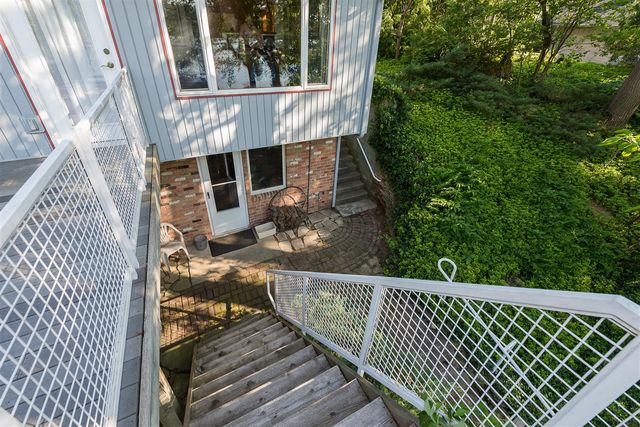 8790 Hendricks Drive, Brighton, MI 48116