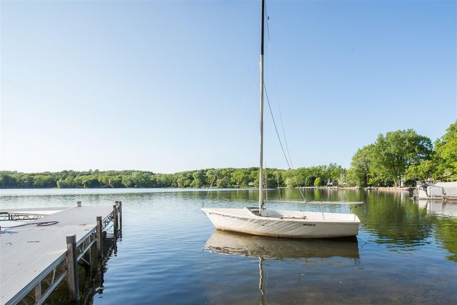 8790 Hendricks Drive, Brighton, MI 48116