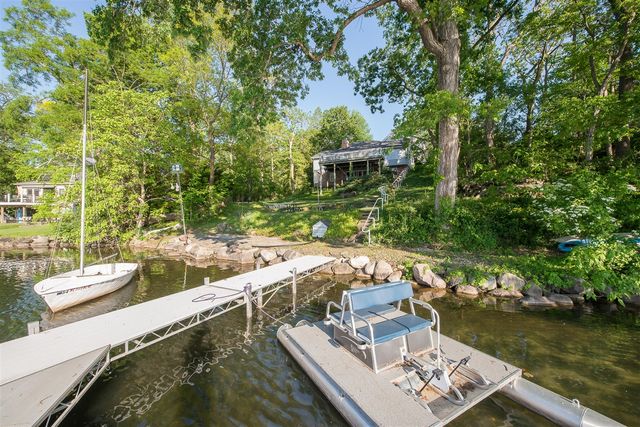 8790 Hendricks Drive, Brighton, MI 48116