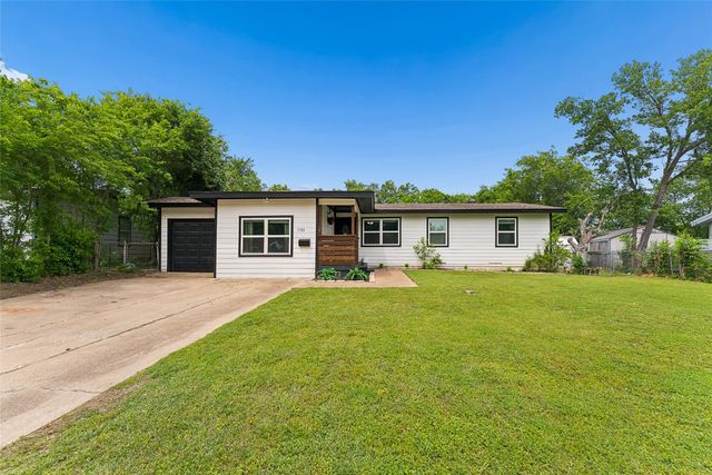 1106 E Strong Parkway, Grand Prairie, TX 75050