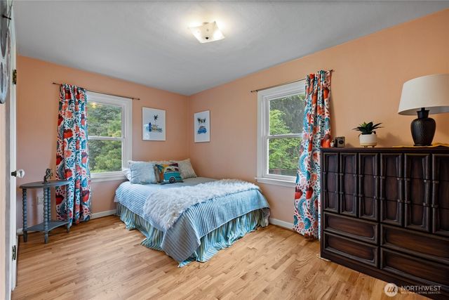 9726 F Street E, Tacoma, WA 98445