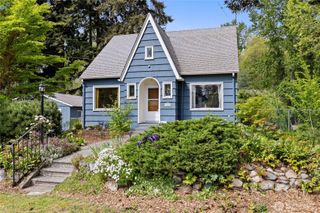 9726 F Street E, Tacoma, WA 98445