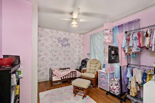 1870 Clarence Street, Maplewood, MN 55109