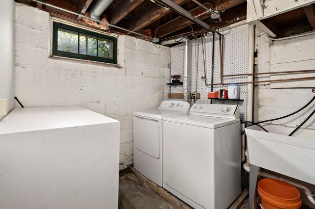 1870 Clarence Street, Maplewood, MN 55109
