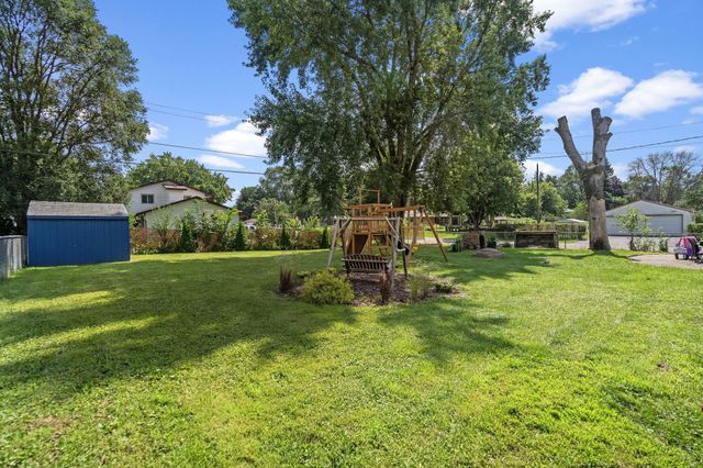 1870 Clarence Street, Maplewood, MN 55109