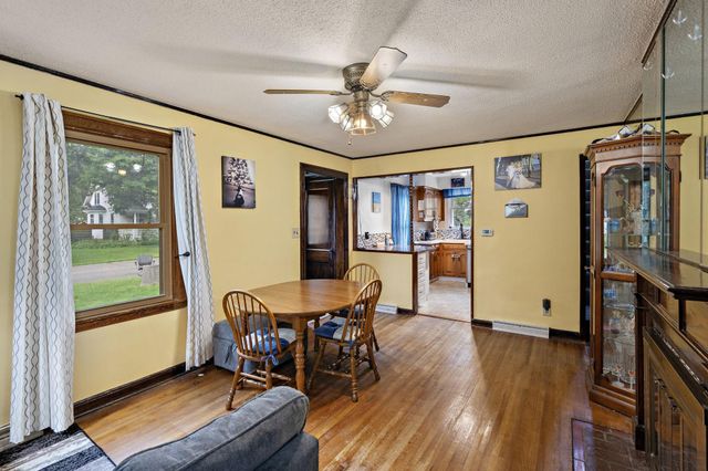 1870 Clarence Street, Maplewood, MN 55109