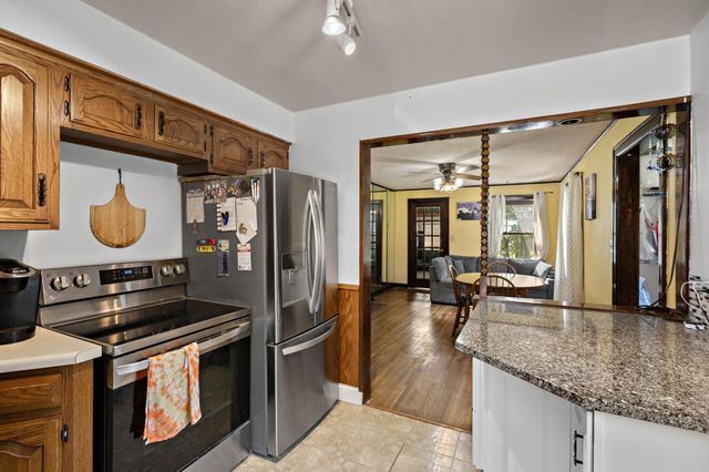 1870 Clarence Street, Maplewood, MN 55109