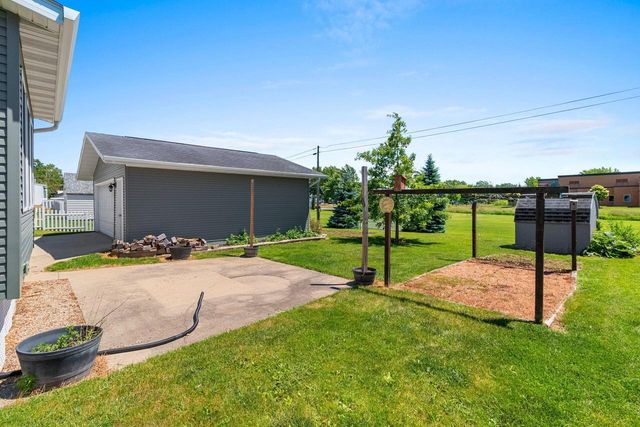 329 Mill STREET, Reedsville, WI 54230