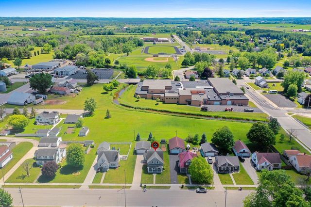 329 Mill STREET, Reedsville, WI 54230