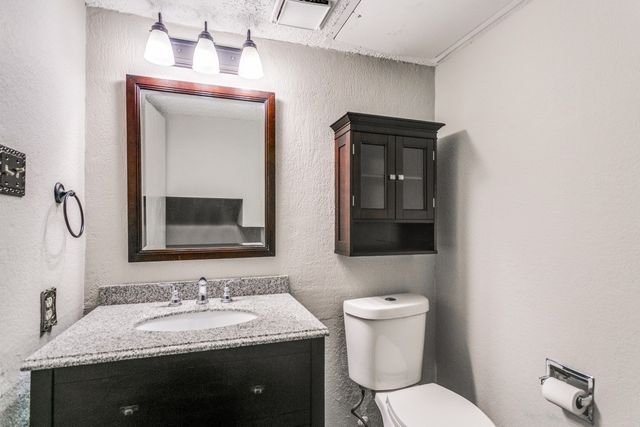 18240 Midway Road 905, Dallas, TX 75287