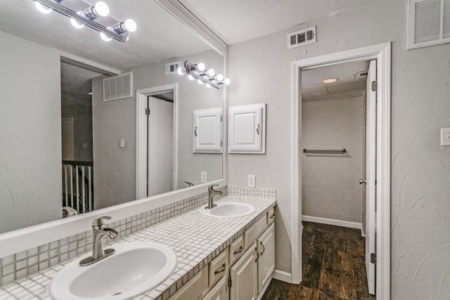 18240 Midway Road 905, Dallas, TX 75287