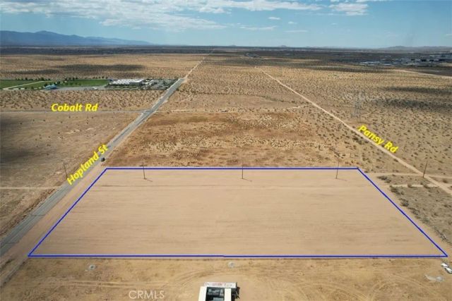 61 Hopland, Adelanto, CA 92394