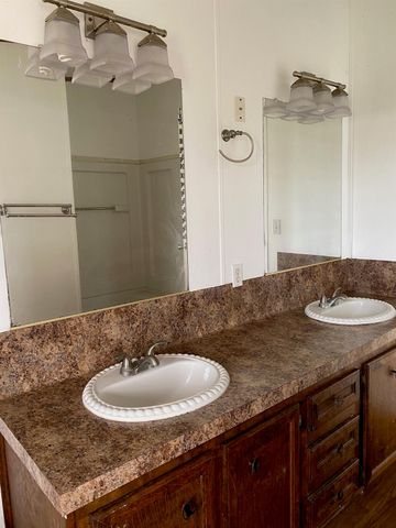 5130 County Road 868e Road, Brazoria, TX 77422