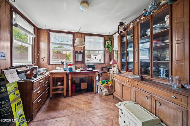 611 Pacific Avenue, Perth Amboy, NJ 08862