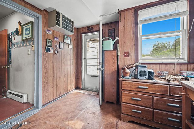 611 Pacific Avenue, Perth Amboy, NJ 08862