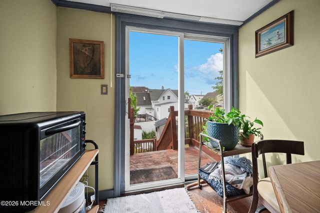 611 Pacific Avenue, Perth Amboy, NJ 08862