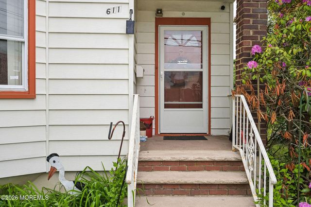 611 Pacific Avenue, Perth Amboy, NJ 08862