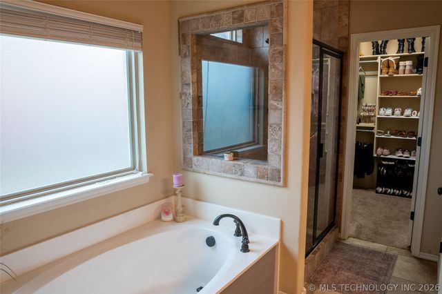 2626 N 17th Street, Broken Arrow, OK 74012