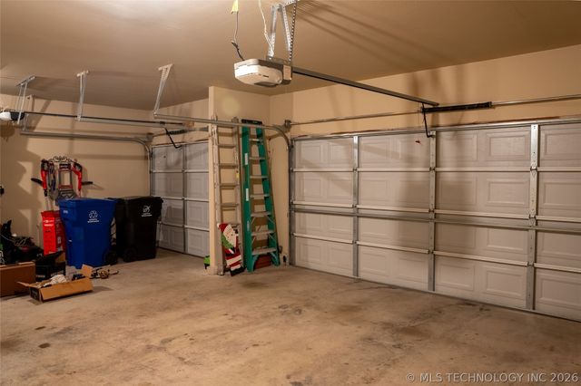 2626 N 17th Street, Broken Arrow, OK 74012