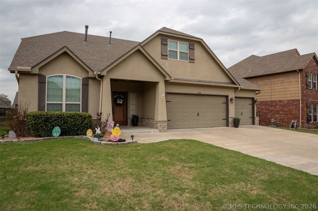 2626 N 17th Street, Broken Arrow, OK 74012