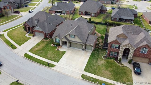 2626 N 17th Street, Broken Arrow, OK 74012