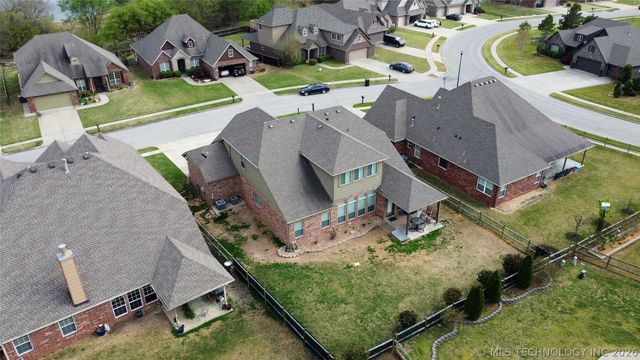 2626 N 17th Street, Broken Arrow, OK 74012