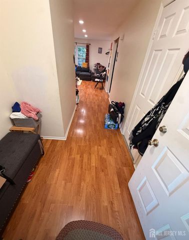 154 Zwolak Court, South Plainfield, NJ 07080
