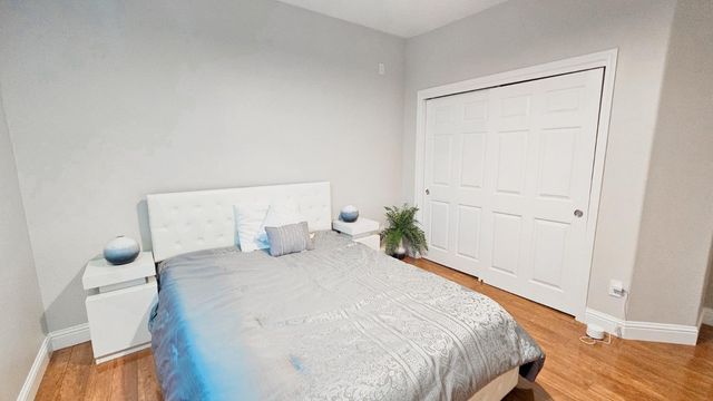 2625 E Sean Avenue, Fresno, CA 93720