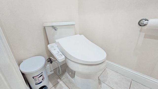 2625 E Sean Avenue, Fresno, CA 93720